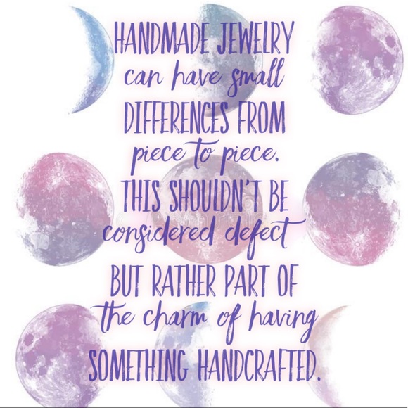 1 RING - Gold Faceted Stackable Stacking Band Ring - Picture 3 of 5